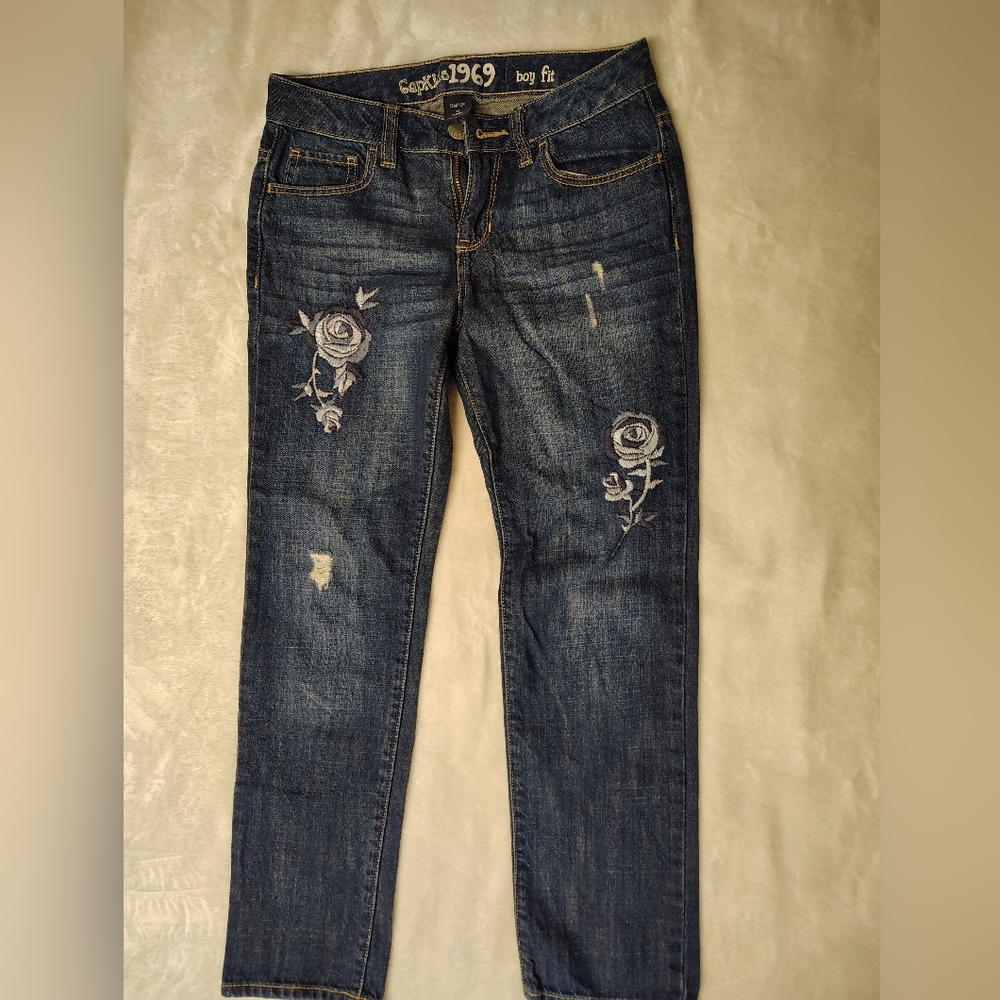 GapKids 1969 Boy Fit Rose Embroidery jeans Girls SZ 10